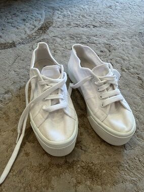 Superga White Canvas Low-Top Platform Sneakers